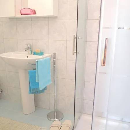 Two Level Attic With Sea View Terrace * ビビオーネ