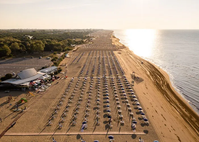 Two Level Attic With Sea View Terrace Daire